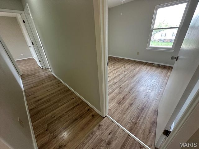 729 N Yosemite Court, St Peters, MO 63376