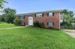 3415 Emerald Ave, Morristown, TN 37814