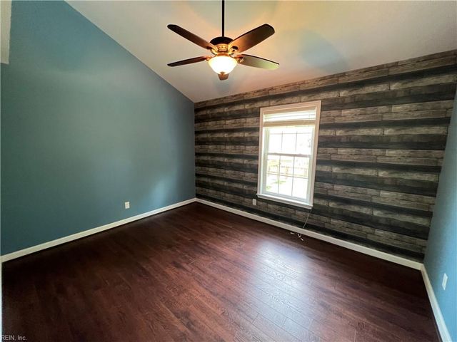 9535 Sherwood PL, Norfolk, VA 23503