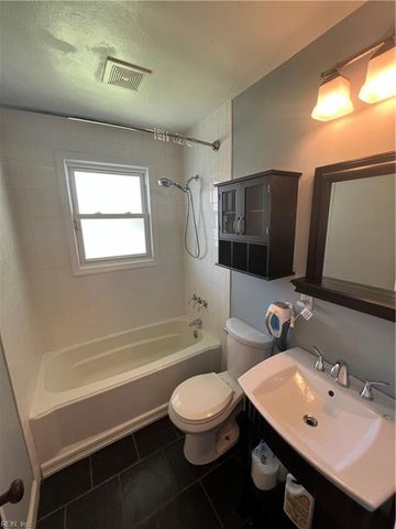 9535 Sherwood PL, Norfolk, VA 23503
