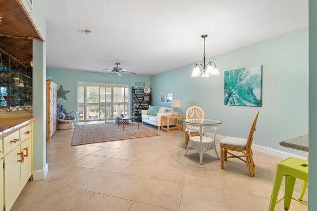 80 Venetian Drive 305s, Delray Beach, FL 33483
