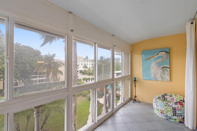 80 Venetian Drive 305s, Delray Beach, FL 33483