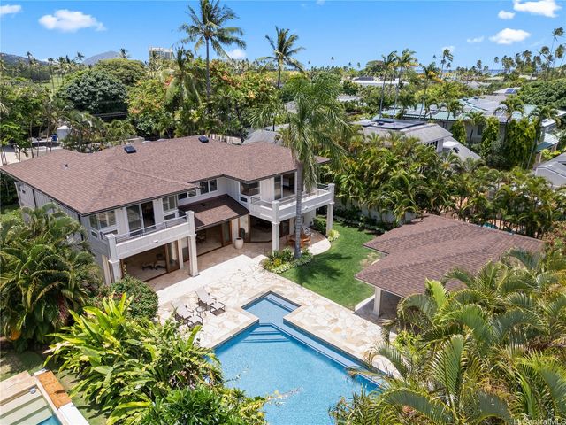950 Kealaolu Avenue, Honolulu, HI 96816