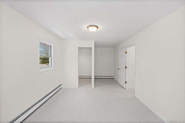 9 Phoenix Road, Rocky Point, NY 11778
