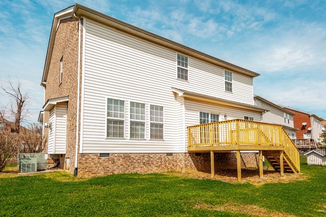 133 Cabin Branch Circle, Hendersonville, TN 37075