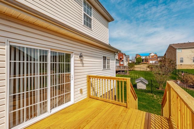 133 Cabin Branch Circle, Hendersonville, TN 37075