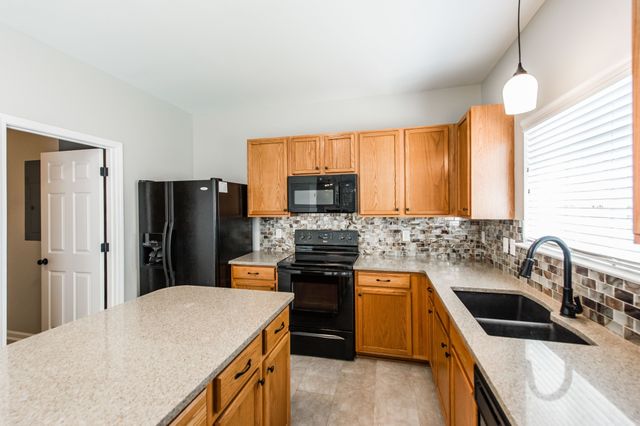 133 Cabin Branch Circle, Hendersonville, TN 37075