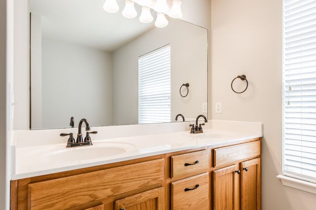 133 Cabin Branch Circle, Hendersonville, TN 37075