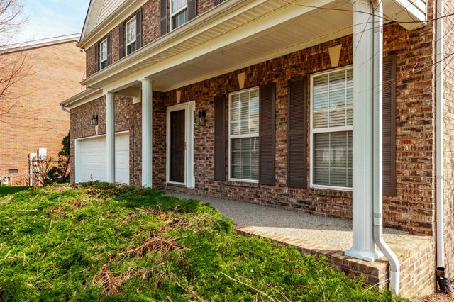 133 Cabin Branch Circle, Hendersonville, TN 37075