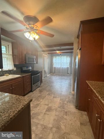 453 CENTERTON RD, Bridgeton, NJ 08302
