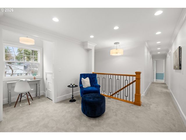 1190 BAYBERRY Rd, Lake Oswego, OR 97034