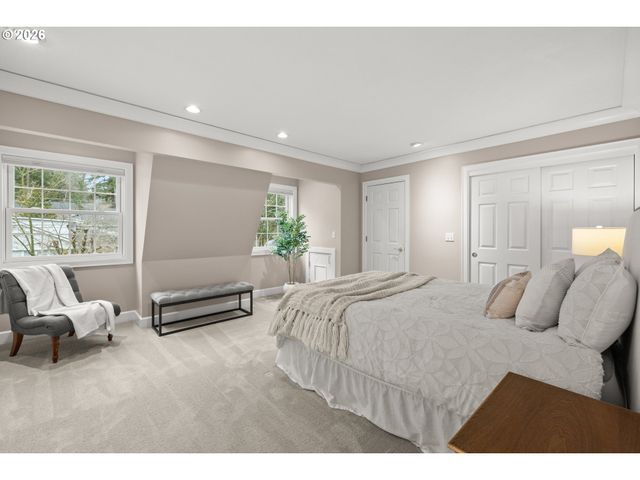 1190 BAYBERRY Rd, Lake Oswego, OR 97034