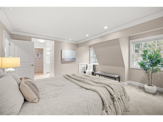 1190 BAYBERRY Rd, Lake Oswego, OR 97034