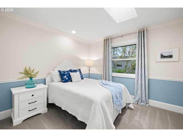 1190 BAYBERRY Rd, Lake Oswego, OR 97034