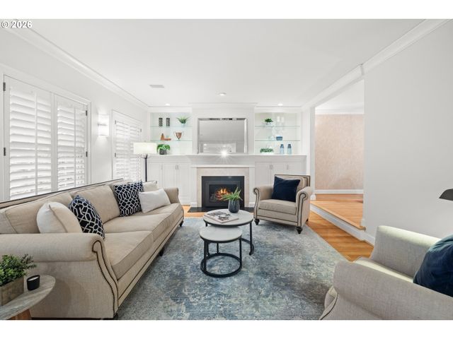 1190 BAYBERRY Rd, Lake Oswego, OR 97034