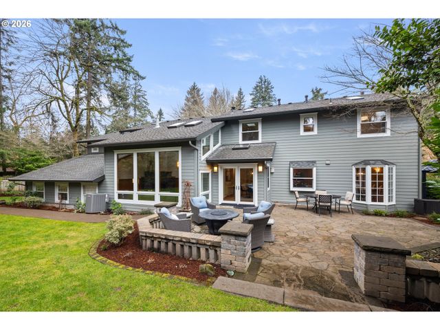 1190 BAYBERRY Rd, Lake Oswego, OR 97034