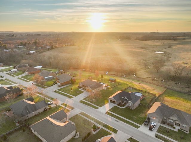 210 Trillium Lp, Richmond, KY 40475