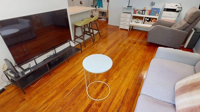 43-10 48 Avenue 2J, Woodside, NY 11377