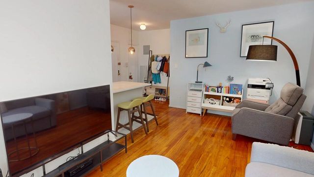 43-10 48 Avenue 2J, Woodside, NY 11377