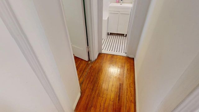 43-10 48 Avenue 2J, Woodside, NY 11377