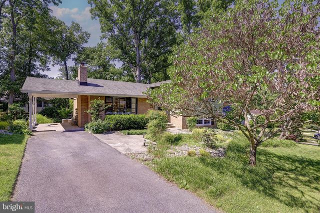 5 OLIVEWOOD CT, Greenbelt, MD 20770