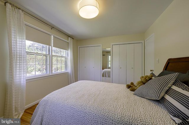 5 OLIVEWOOD CT, Greenbelt, MD 20770