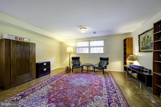 5 OLIVEWOOD CT, Greenbelt, MD 20770