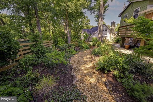5 OLIVEWOOD CT, Greenbelt, MD 20770