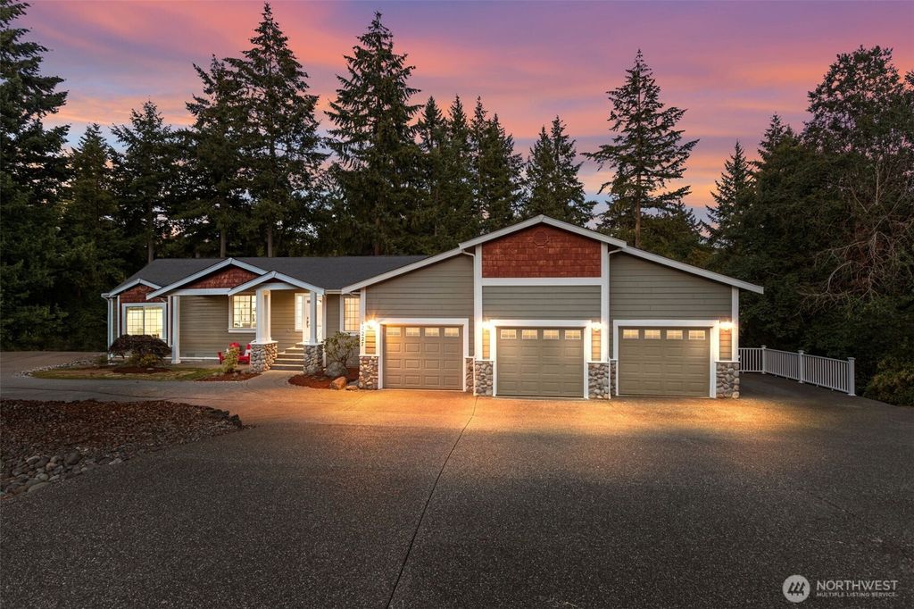 12227 138th Avenue NW, Gig Harbor, WA 98329