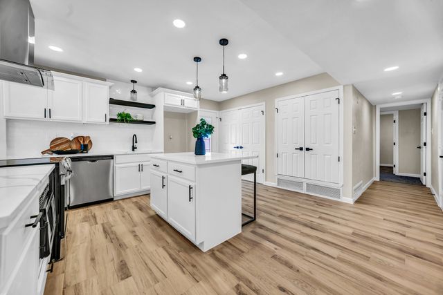 7618 Christie Lane, Dallas, TX 75249