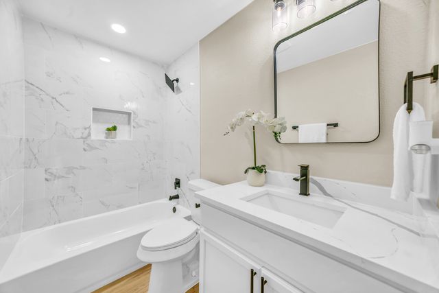 7618 Christie Lane, Dallas, TX 75249