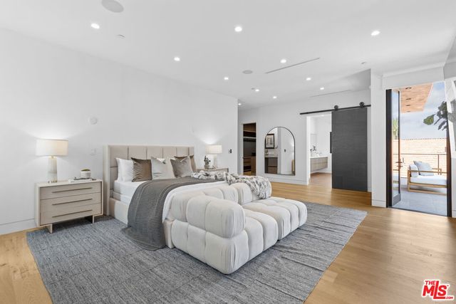 4854 Alonzo Avenue, Encino, CA 91316