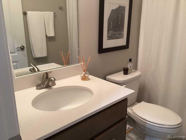16281 Conifer Lane, Clinton Township, MI 48038