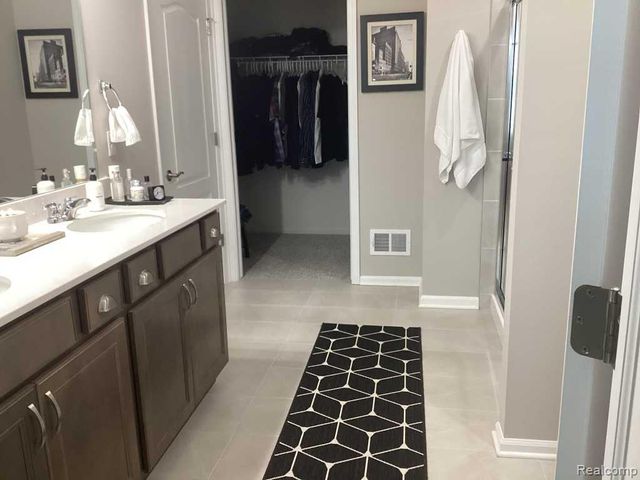 16281 Conifer Lane, Clinton Township, MI 48038
