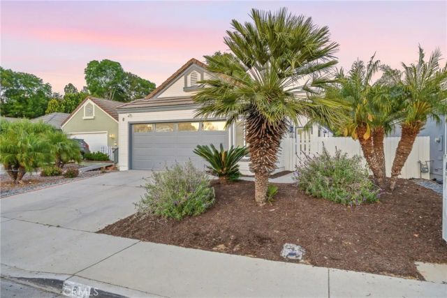8 Misty Creek, Laguna Hills, CA 92653