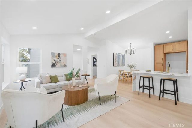 8 Misty Creek, Laguna Hills, CA 92653