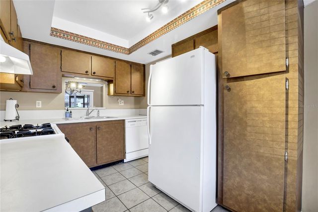 345 24TH STREET NW 16, Winter Haven, FL 33880