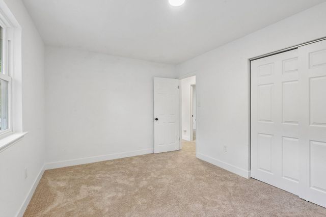 38 WOODSTONE DR, Voorhees, NJ 08043