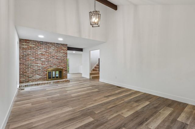 38 WOODSTONE DR, Voorhees, NJ 08043