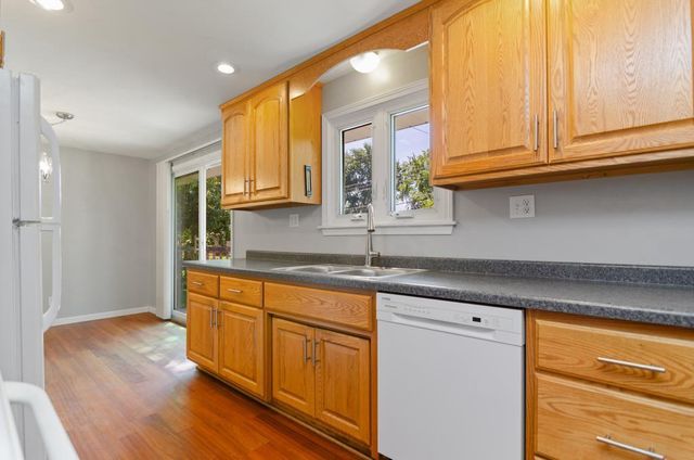 919 MORRIS AVENUE, Green Bay, WI 54304