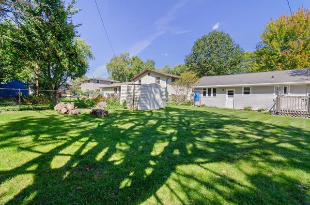 919 MORRIS AVENUE, Green Bay, WI 54304