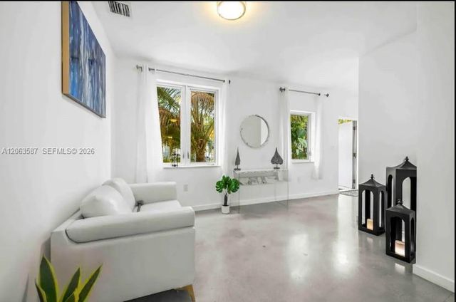 3427 Frow Ave, Miami, FL 33133