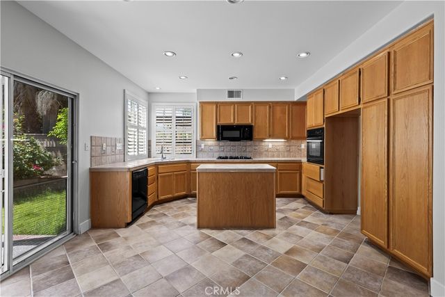 5457 Amethyst Ln, Chino Hills, CA 91709