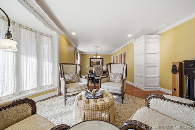 9905 S Maplewood Avenue, Tulsa, OK 74137