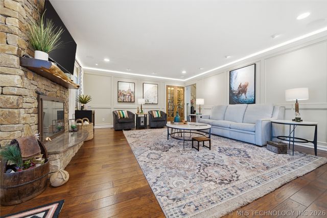 9905 S Maplewood Avenue, Tulsa, OK 74137
