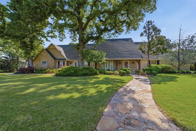 9905 S Maplewood Avenue, Tulsa, OK 74137