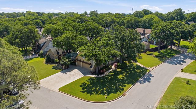 9905 S Maplewood Avenue, Tulsa, OK 74137