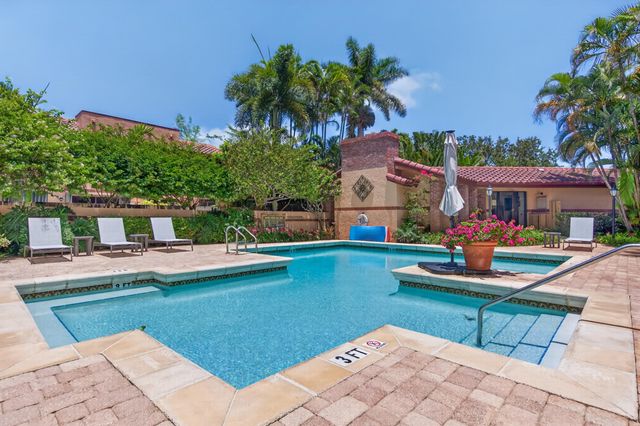 200 NE 17th Court Unit 801, Fort Lauderdale, FL 33305
