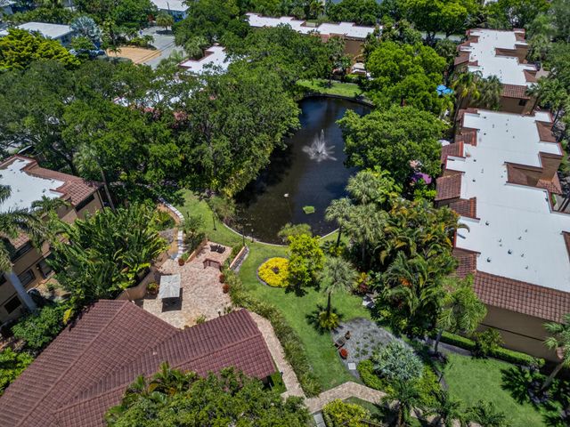 200 NE 17th Court Unit 801, Fort Lauderdale, FL 33305