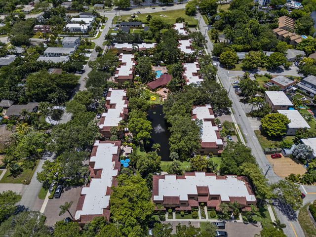 200 NE 17th Court Unit 801, Fort Lauderdale, FL 33305